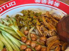 -秤砣砣·湖南粉面馆(青年路店)