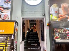 门面-杏甜品(尖沙咀加拿分道店)