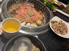 -木槿花韩式炭烤·熟成肉工坊(孙文东路店)