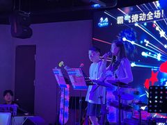 -粉墨特色菜·烧烤音乐酒馆