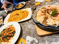 -老周家酱卤猪蹄私房菜(克拉玛依西街店)