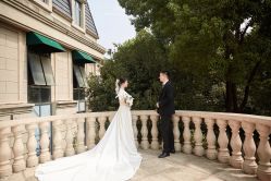 -伯爵婚纱摄影(光谷店)