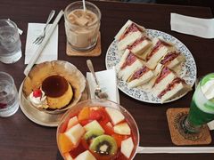 冰淇淋苏打汽水-西村咖啡店 (中山手本店)