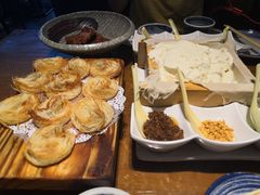 -95号酱骨·一块豆腐(展春园西路店)