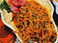 酸萝卜炒牦牛肉-吉祥圣雪藏餐