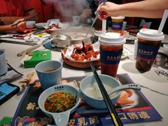 -马家斑.鲜鱼火锅(松湖万科店)