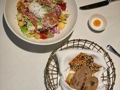 -Mogul Eatery·大亨餐酒馆
