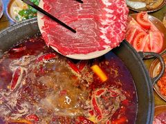 -黄潇洒老火锅(九眼桥宏济巷店)