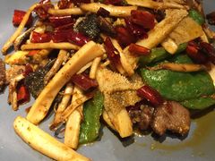 椒香炒牛肚牛舌-十三式重庆江湖菜(金茂览秀城店)