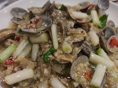 蒜蓉蛤蜊-辣螃铠盆盆蟹大排档(海昌店)