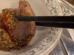 -清真·东拉黑炭火烤羊腿(世通·国际店)