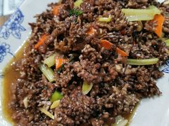 清炒猫爪菇-下梅人家土菜馆(历史文化餐厅度假区店)