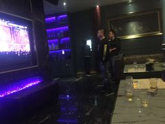 -宝岛甲壳虫KTV(蓝天路店)