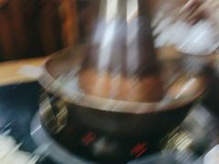 -果松木炭酸菜铜火锅·外婆参鸡汤