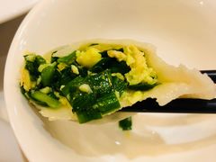 韭菜鸡蛋水饺-东方饺子王(新奥购物中心店)