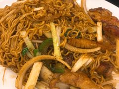 猪扒公仔面-金华冰厅