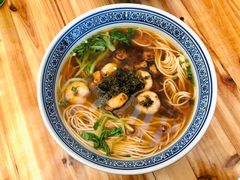 八宝辣酱面-沪西老弄堂面馆(定西路店)