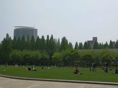 -复旦大学光华楼