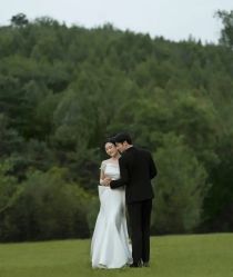 点击看大图 -挪娅婚纱摄影皇家会所