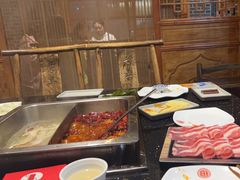 -百年川椒重庆老火锅(光谷店)