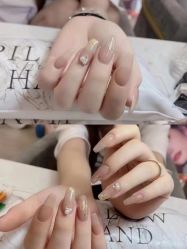 点击看大图 -董小姐日式美甲美睫·皮肤管理