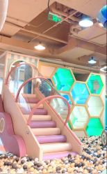 -多多淘儿童体验中心(重庆来福士店)