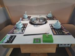 -马家斑.鲜鱼火锅(松湖万科店)