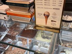 -VENCHI 闻绮(北京国贸商城店)