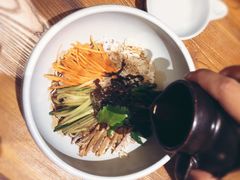 鸡丝凉米线-云海肴·汽锅鸡·云南菜(天津国金汇店)