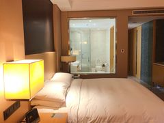 -上海漕河泾万丽酒店