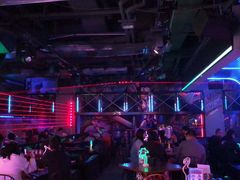 -UP嘻哈酒吧(粉巢店)