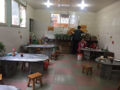 大堂-再回首鸡肉米线(人民路一店)