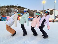 -翠云山银河滑雪场