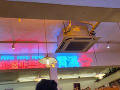 -霄汉牛三鲜湖北砂锅菜(万松园2店)
