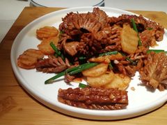 爆炒腰花-闫府私房菜·百年鲁菜(恒隆店)