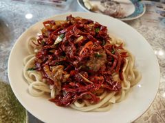 油辣子肉拌面-汗腾格里·风味餐厅(新疆驻京办店)