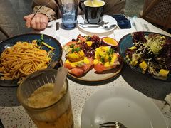 烟熏三文鱼班尼迪蛋-BE BRIGHT KITCHEN(正佳广场店)