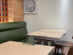 -佰搭果·广式茶餐厅(西华路店)