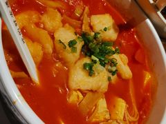 -渝是乎酸菜鱼(龙旗购物中心店)
