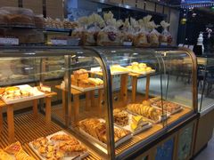 面包甜点陈列柜-长发西饼(临顿路店)