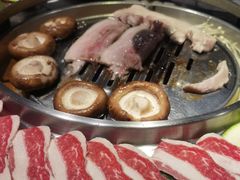 -哈哈碳都·牛肋条无限自助烤肉(台江万达店)