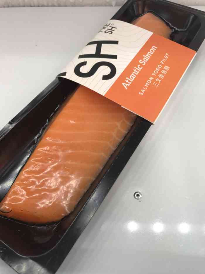 icefresh-"朋友介绍的三文鱼店,新鲜度比超市好,送货.