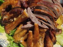 熏酱拼盘-满兴咱妈烀饼铁锅炖(兰州北街店)