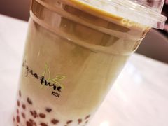 珍珠焙茶拿铁-KOI Thé(力宝广场店)