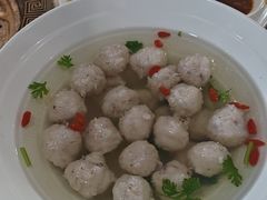 -巧克力渔家.小船海鲜胶东菜(万平口店)