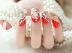 -印奈儿美甲手足护理机构