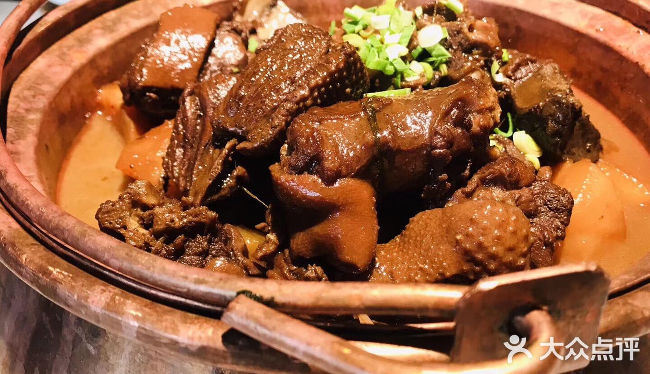 泰华西楼，偶然看到的一家店