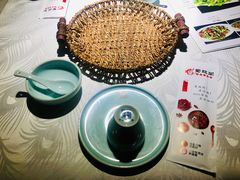 餐具摆设-雲蜀龙阁·金牌水煮鱼(方庄店)