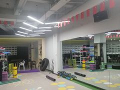 -CXFIT 陈徐健身工作室(凯旋店)