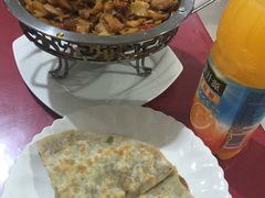 -溢心园香河肉饼总店